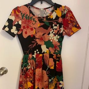 LulaRoe floral Amelia